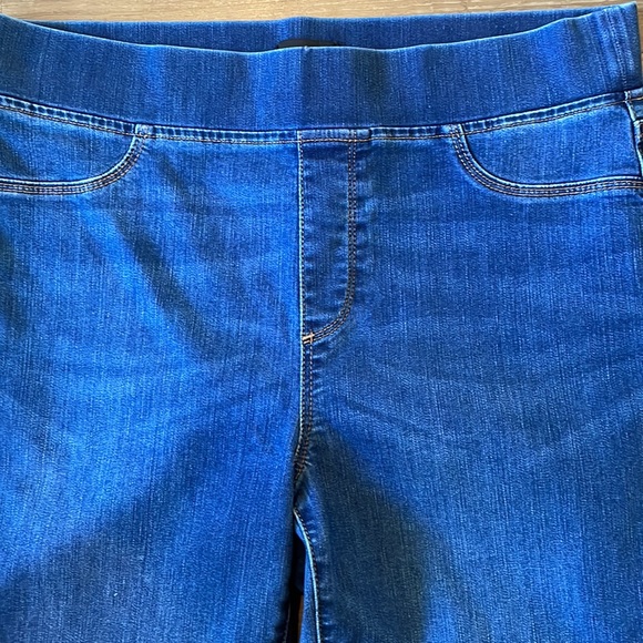 Talbots Denim Pull-On Jegging - Picture 2 of 5